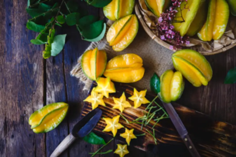 Carambola: benefícios para coração, imunidade e receitas