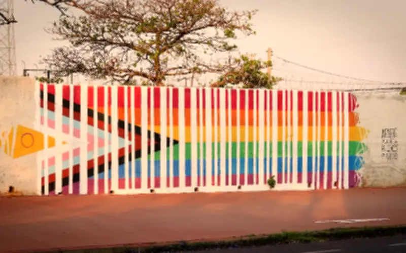Carão, babado, gag e cunt: gírias da comunidade LGBTQIAPN+ explicadas