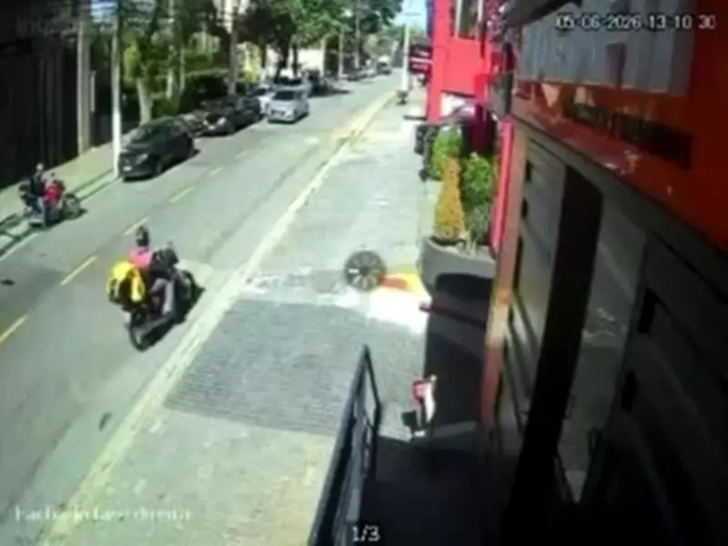 Casal é assaltado na Zona Sul de São Paulo enquanto usava celular