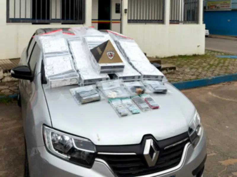 Casal é preso com mil maços de cigarros contrabandeados e drogas na BR-259