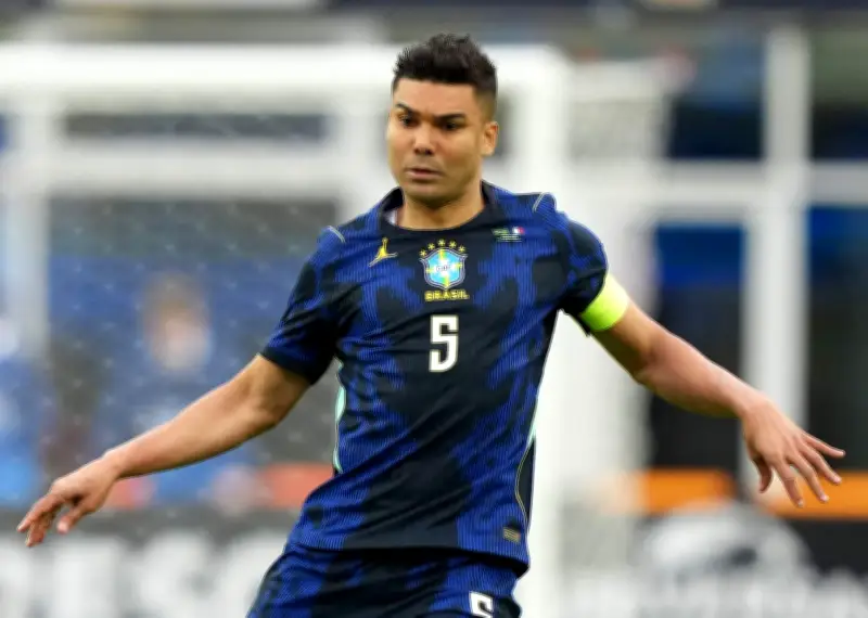Casemiro fecha com Inter Miami e jogará com Messi na MLS