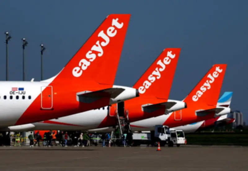 Castlelake lança oferta de £4,74 bi pela easyJet, que rejeita proposta