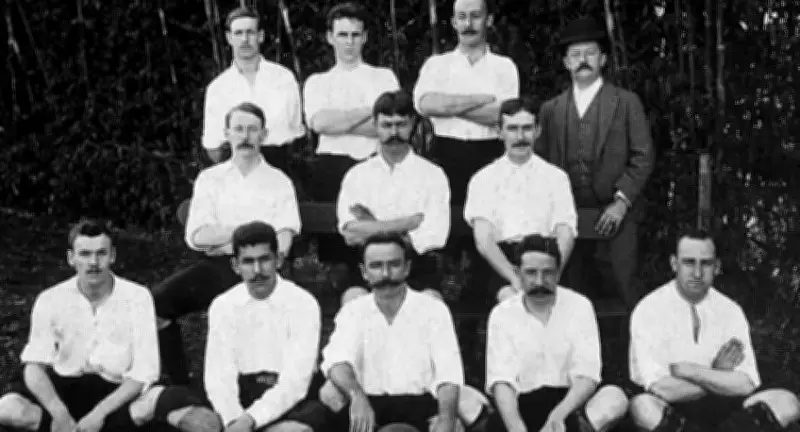 Charles Miller: o escocês que trouxe o futebol ao Brasil em 1894