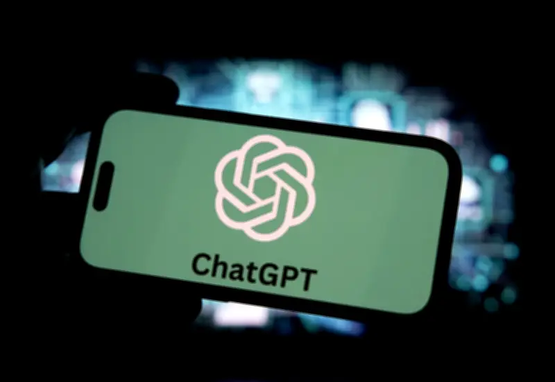 ChatGPT fora do ar? Usuários relatam instabilidade e erros no chatbot