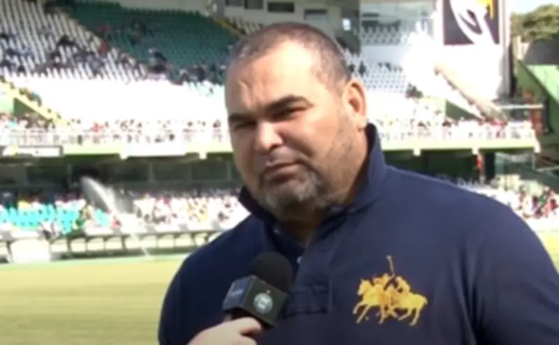 Chilavert rebate Alfaro e insinua corrupção antes de jogo crucial