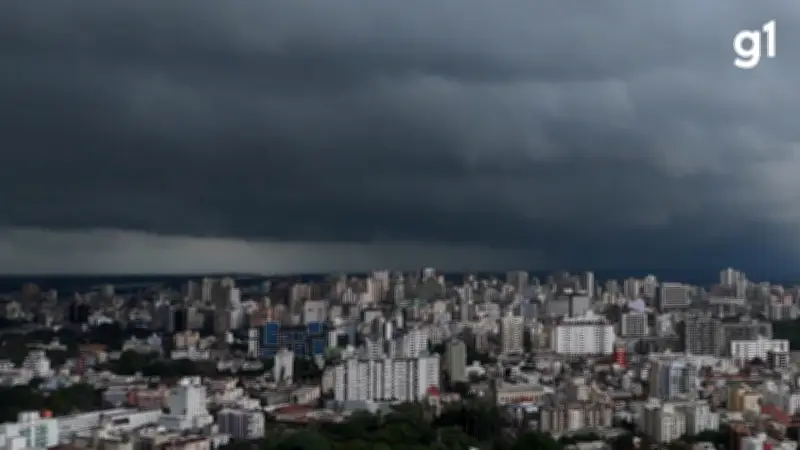 Ciclone extratropical traz chuva intensa e ventos fortes ao RS