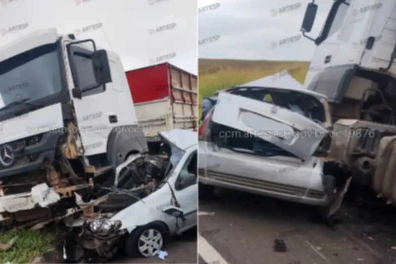 Colisão entre carreta e carro interdita SP-425 em Martinópolis