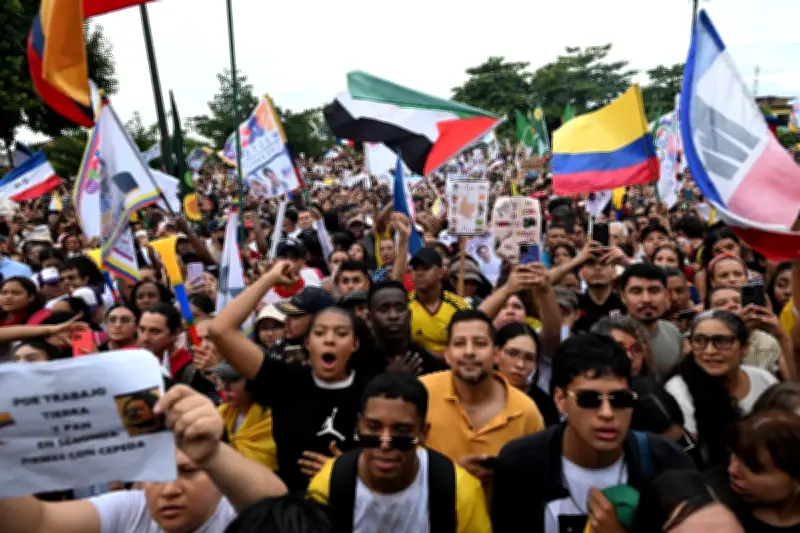 Colômbia: bombardeio militar mata 9 de cartel a uma semana do 2º turno