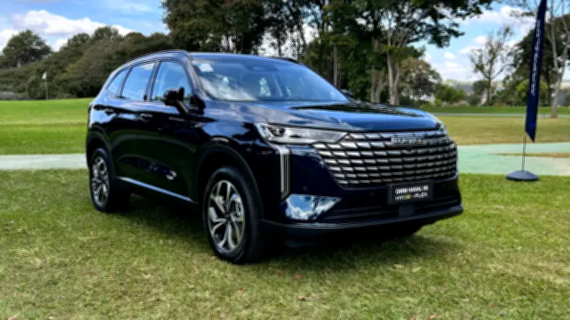 Com retorno de imposto de importação a 35%, GWM Haval H6 nacional fica mais barato que chinês