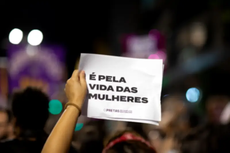 Congresso derruba normas do Conanda sobre aborto legal para menores de 14 anos