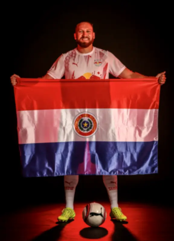 Convocado pelo Paraguai, Pitta será 1º jogador do Bragantino em Copas