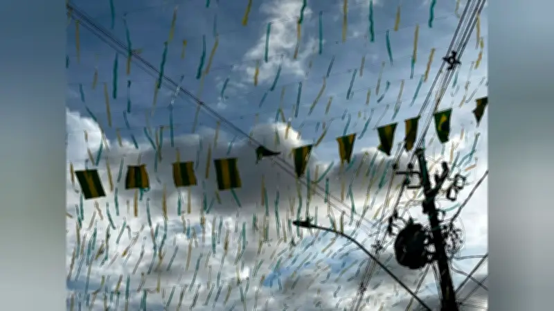 Copa do Mundo: cuidados com decorações e fiação elétrica evitam acidentes