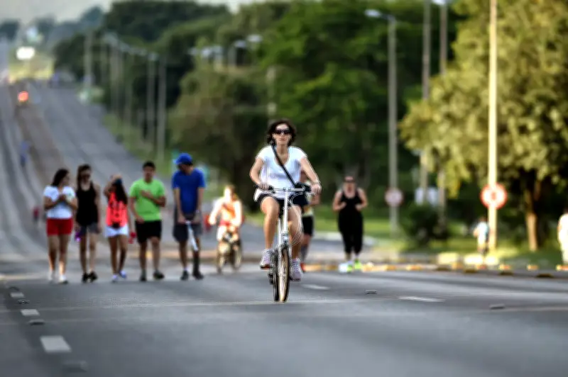Corpus Christi: serviços têm horários alterados em Brasília
