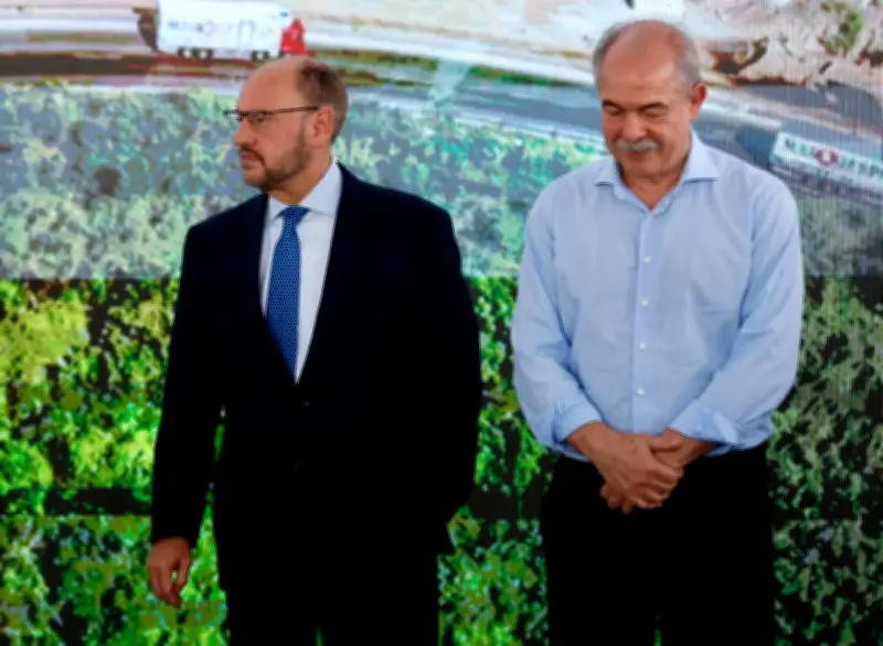 Couto promete R$ 2,1 bi em investimentos sociais no Rio