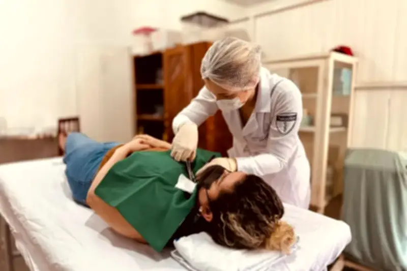 CRDT realiza pequenas cirurgias para remover lesões de câncer de pele