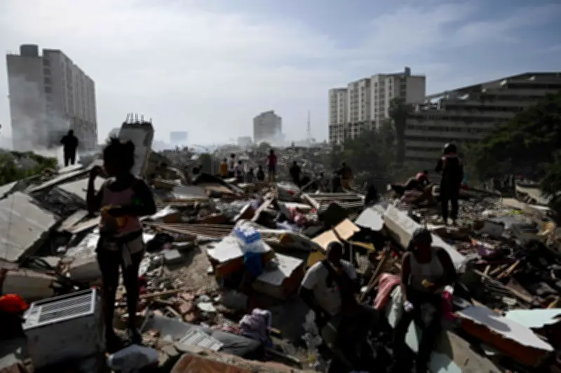 Crianças resgatadas sem pais após terremotos na Venezuela são atendidas em Caracas