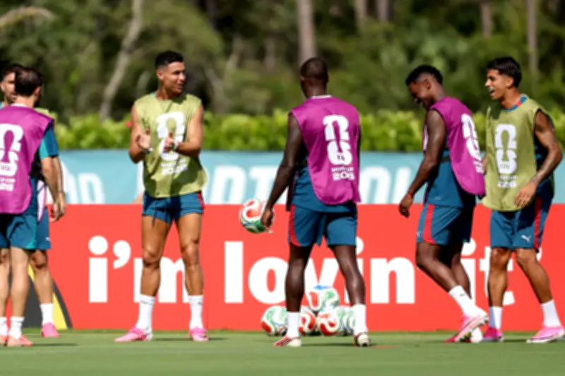 Cristiano Ronaldo busca unir Portugal e afastar crise na Copa 2026