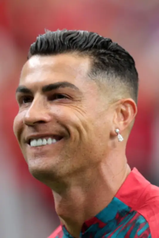 Cristiano Ronaldo iguala Eusébio como maior artilheiro de Portugal em Copas