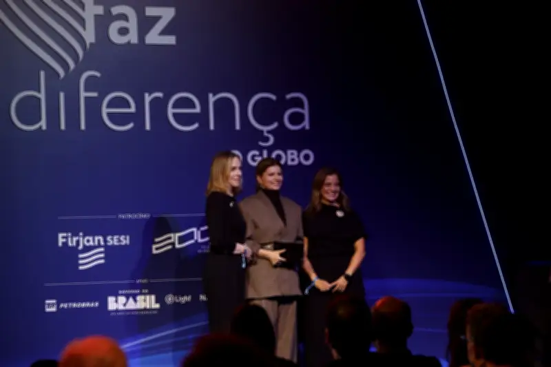 Débora Bloch vence Faz Diferença 2025 por papel de Odete Roitman