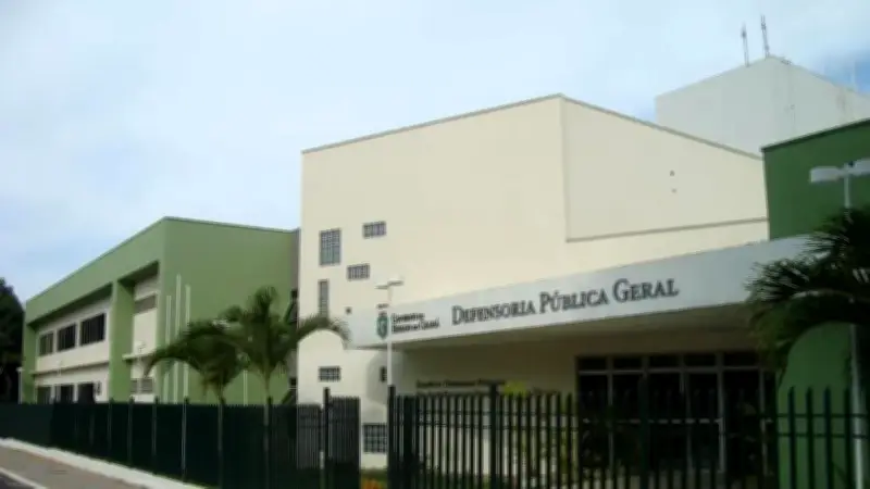 Defensora demitida é reintegrada após recurso no Ceará