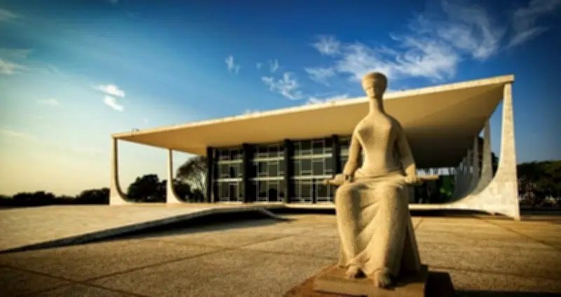 Descontos de consignados voltam para servidores de Cuiabá