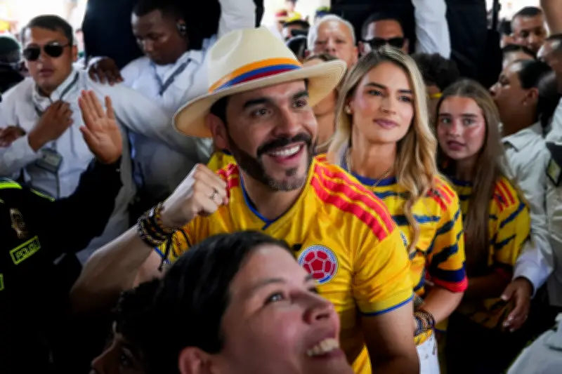 Direitista Abelardo de la Espriella vence 2º turno na Colômbia