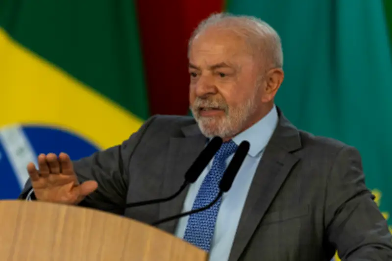 Disputa interna marca estratégia digital de Lula para 2026
