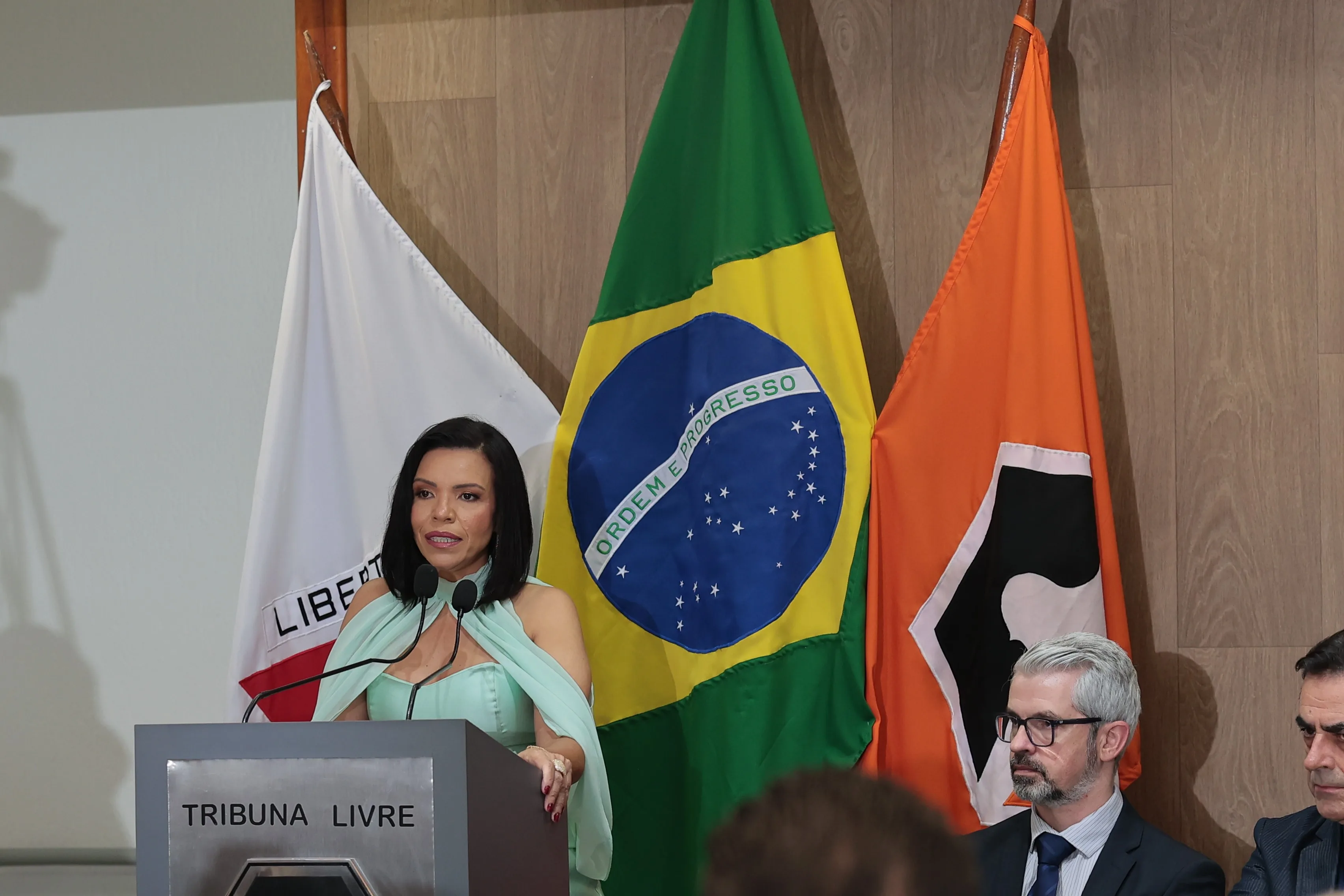 Divinópolis institui faixa prefeital para uso em eventos oficiais