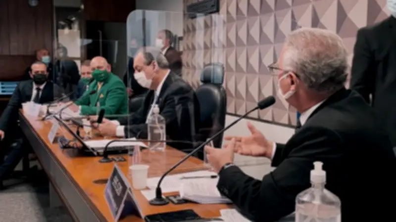 Documentário expõe desgoverno na pandemia e bastidores da CPI da Covid