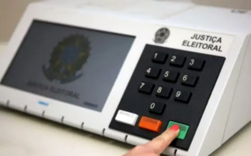 Eleição suplementar em Reginópolis: eleitores escolhem novo prefeito