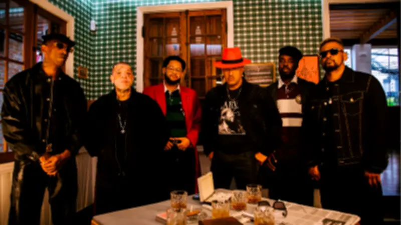 Emicida compara Racionais a Pelé e chama álbum de 'difícil de ouvir'