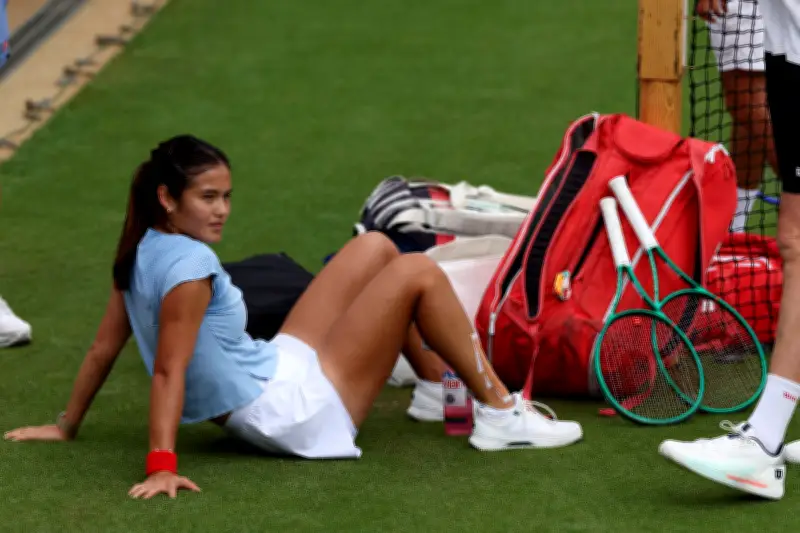 Emma Raducanu desiste de Wimbledon devido a fratura por estresse
