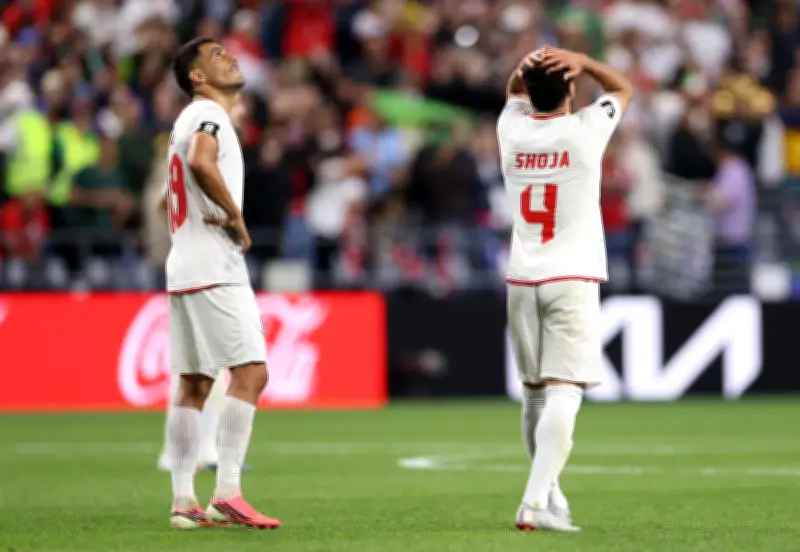 Empate entre Argélia e Áustria elimina Irã em cenário insólito no Grupo J