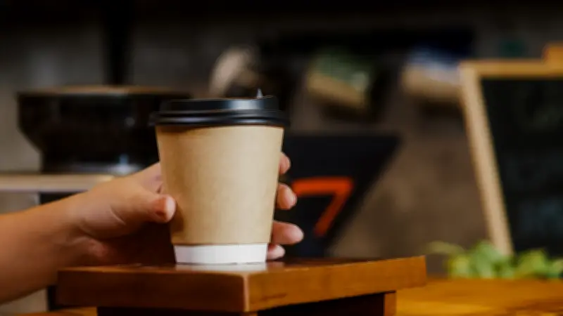 Executivo da Starbucks na Coreia do Sul interrogado por campanha polêmica