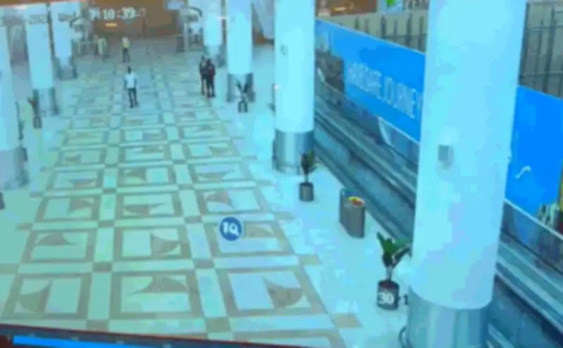 Explosão em aeroporto do Kuwait mata 1 e fere 63; Irã nega ataque