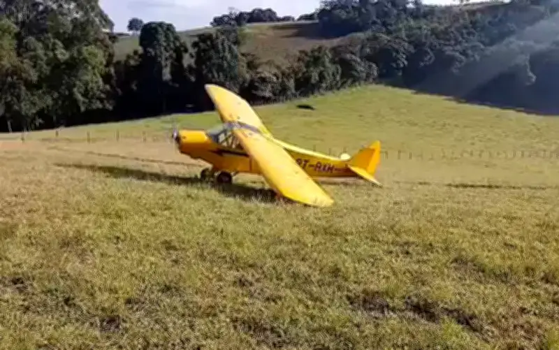 FAB investiga pouso forçado de monomotor em Senador Amaral (MG)
