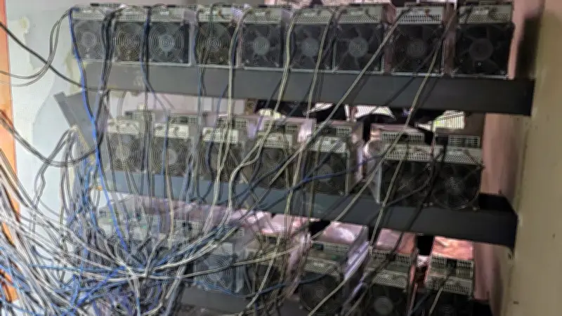 Facções criminosas usam mineração de criptomoedas para lavar dinheiro no RJ