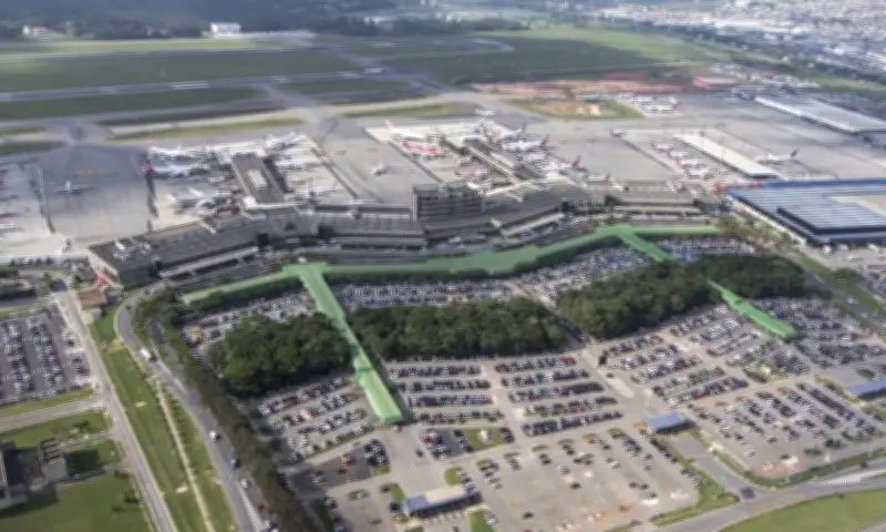 Falha em comunicação aérea causa apagão em Congonhas e Guarulhos