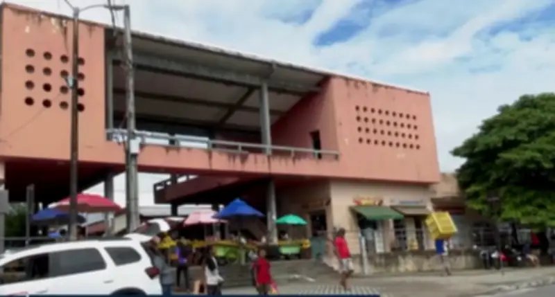 Feirantes presos por estupro de vulnerável no Mercado Central de João Pessoa