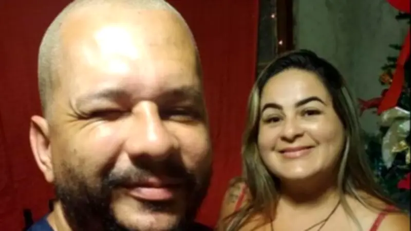 Feminicídios no RJ: duas mulheres são sepultadas; ex-companheiros presos