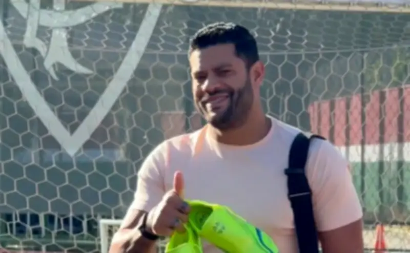 Fluminense retoma treinos com Hulk e prepara amistosos no Maracanã