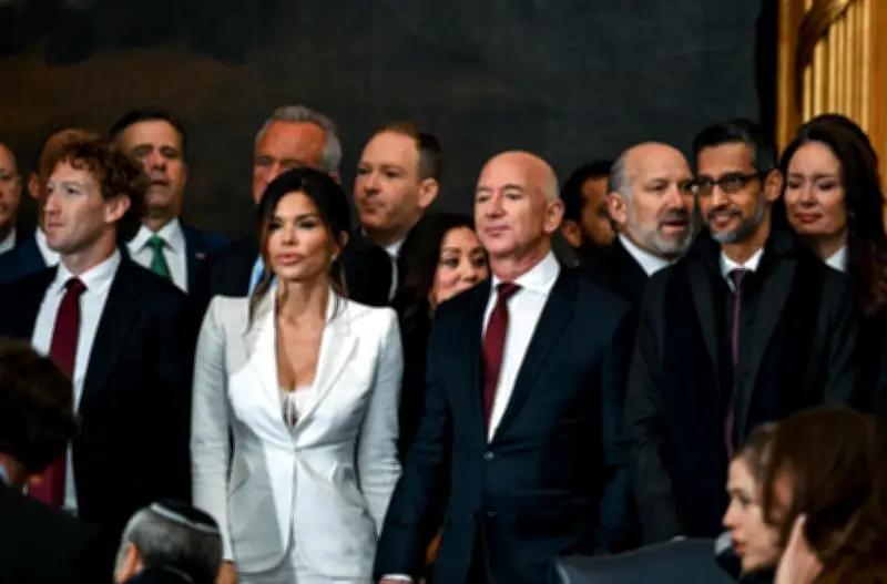 Fortuna de bilionários atinge US$ 20 tri e se aproxima de 20% do PIB mundial