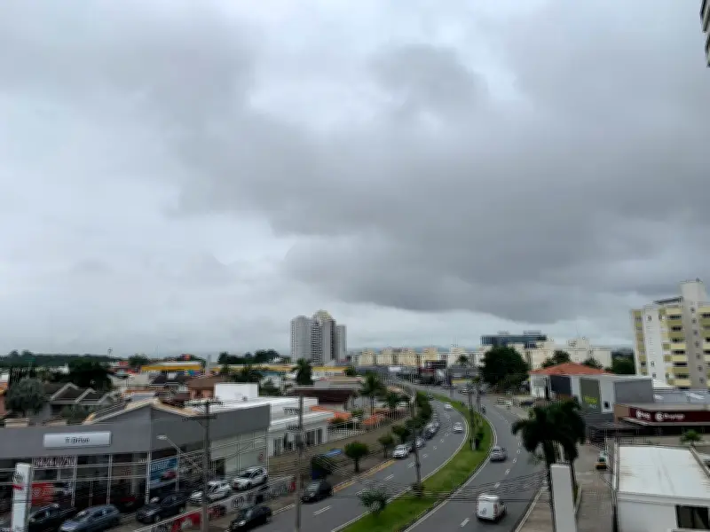 Frente fria chega ao Vale do Paraíba e Litoral Norte na quinta