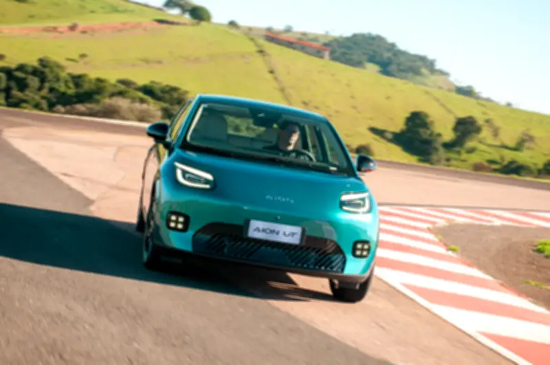 GAC Aion UT: hatch elétrico chega para rivalizar com BYD Dolphin