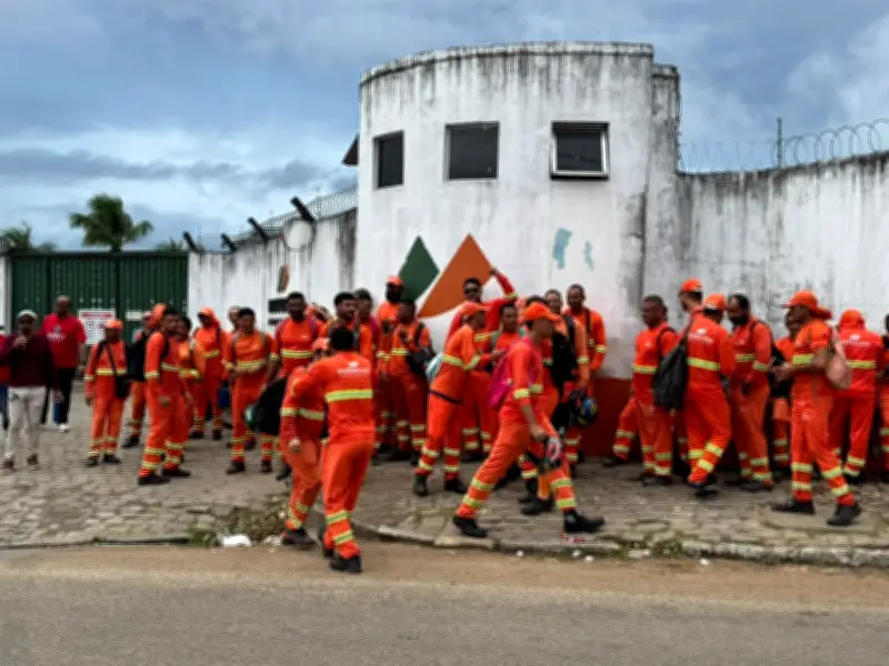 Garis paralisam atividades em seis cidades do RN por piso nacional