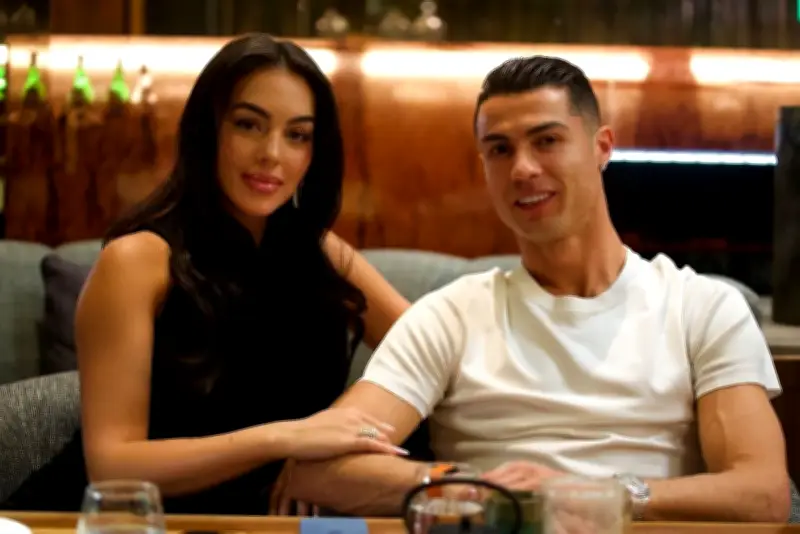 Georgina e CR7: 10 anos juntos, noivado e casamento na Madeira após a Copa