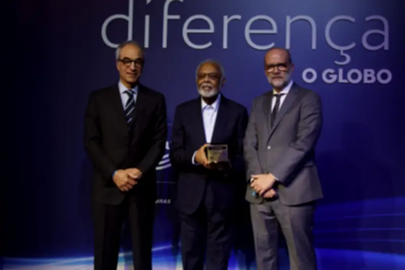 Gilberto Gil é Personalidade do Ano no Prêmio Faz Diferença 2025