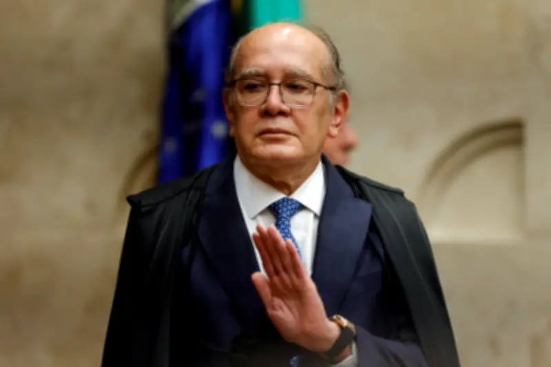 Gilmar Mendes critica PL que permite advocacia privada para membros da AGU