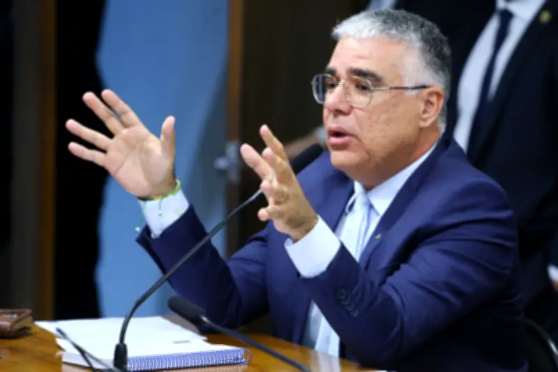 Girão critica PL por aliança com Ciro Gomes no Ceará