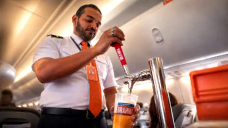 GOL e Brahma oferecem chopp grátis em mil voos selecionados